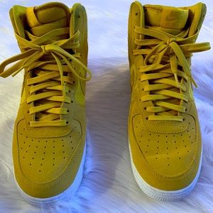Men’s athletic wear gold suede Air Nike shoes
